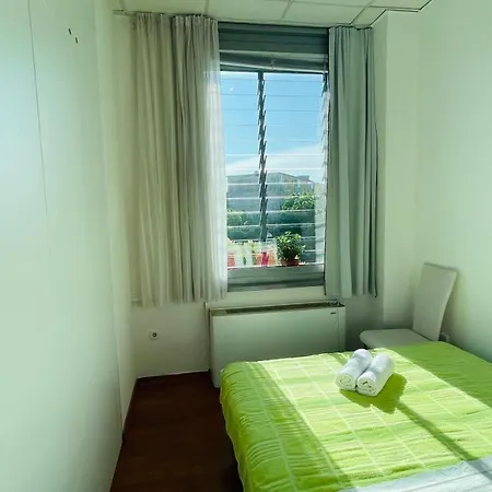 Vintage Inside Galleria - Apartament Zadar