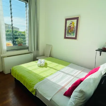 Apartment Vintage Inside Galleria - *